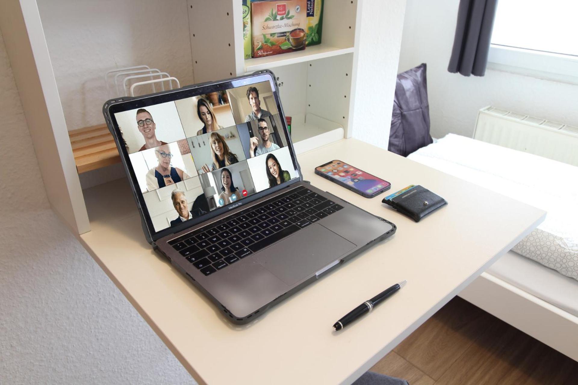 Hotel Ulm Zentrum - Komplettes Zimmer, Hochbett, Android Tv & Eigenem Bad - Perfekt Fuer Familien & Gruppen Luaran gambar