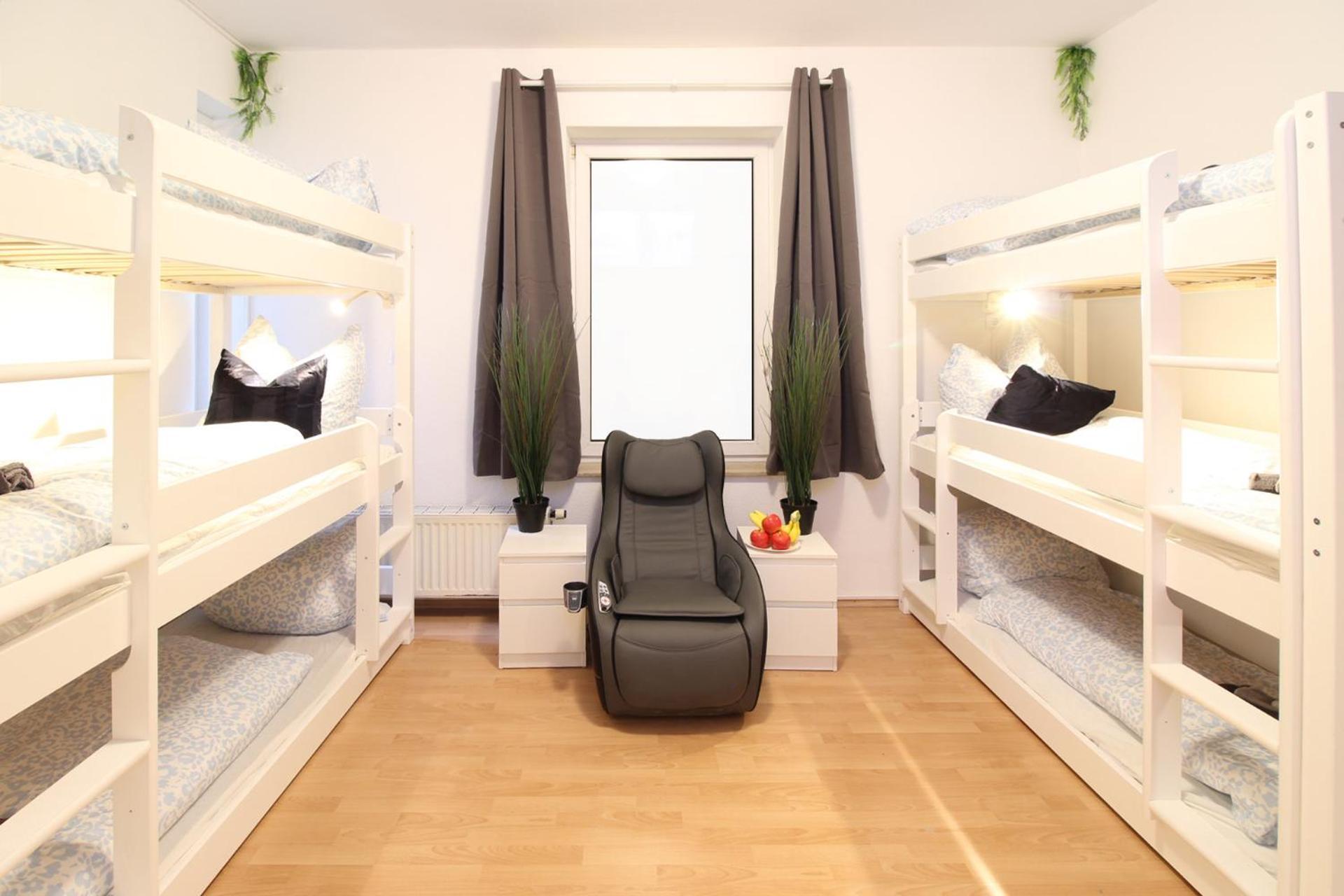 Hotel Ulm Zentrum - Komplettes Zimmer, Hochbett, Android Tv & Eigenem Bad - Perfekt Fuer Familien & Gruppen Luaran gambar