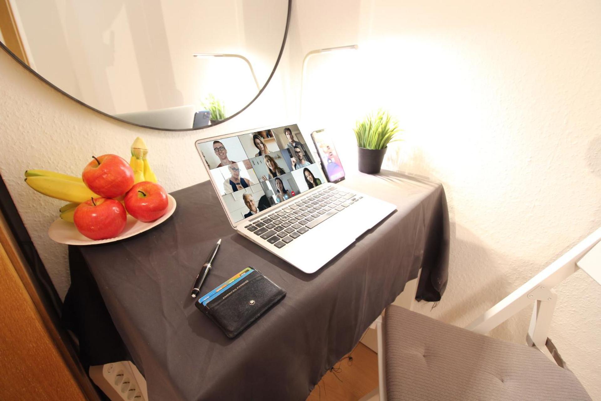 Hotel Ulm Zentrum - Komplettes Zimmer, Hochbett, Android Tv & Eigenem Bad - Perfekt Fuer Familien & Gruppen Luaran gambar